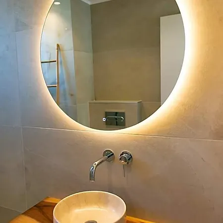 Ceramio 4* لايميناس