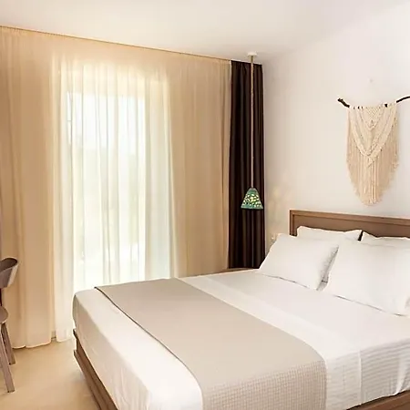 Hotel Ceramio 4*